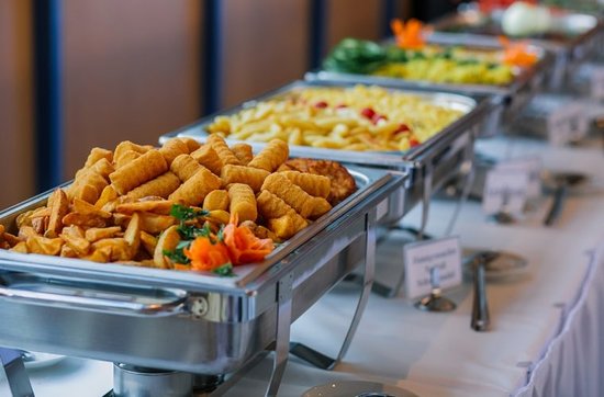 Understanding How to Select The Best Catering Services